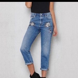 PacSun Mom Jeans Embroidered High Waisted Floral